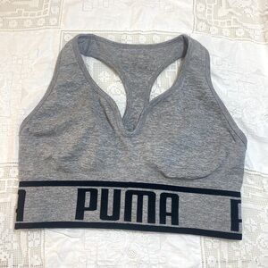 COPY - PUMA padded sports bra
